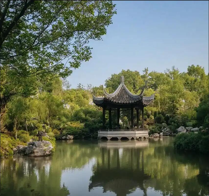 菏泽初礼餐饮有限公司