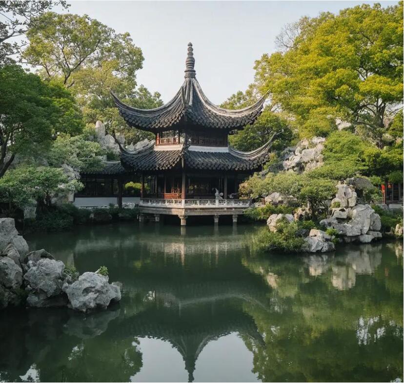 菏泽初礼餐饮有限公司